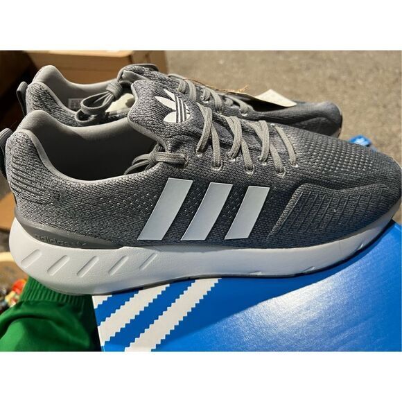 ADIDAS SWIFT RUN 22 LO SLIP-ON SNEAKER TRAINER MEN SHOES GREY/WHITE SIZE 12 NEW